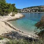 Complex Jelena Trogir