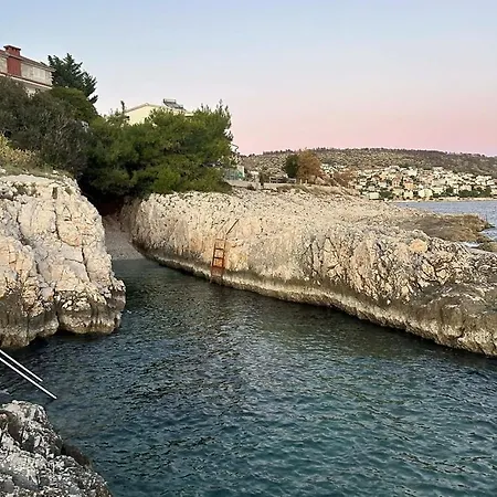Complex Jelena Τρογκίρ