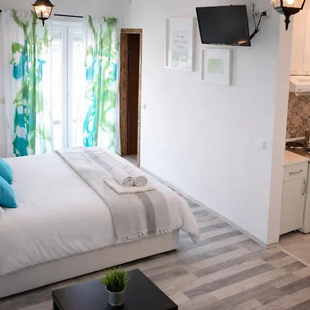 Guest house Complex Jelena