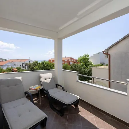Guest house Complex Jelena Trogir