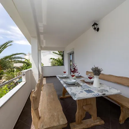 Complex Jelena Guest house