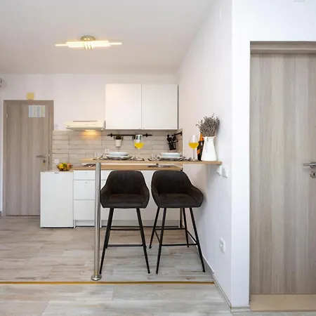 Complex Jelena Guest house 3*