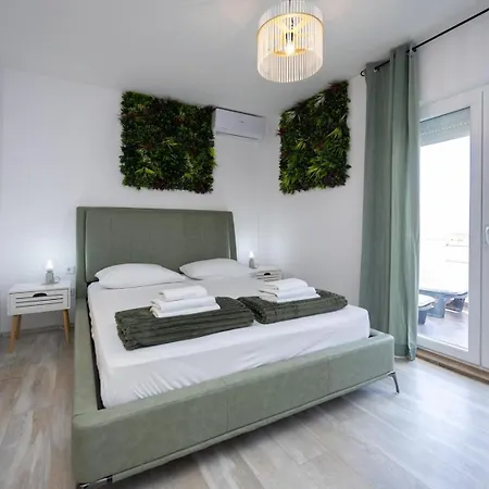 Guest house Complex Jelena 3*