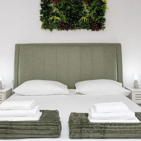 Complex Jelena 3* Trogir