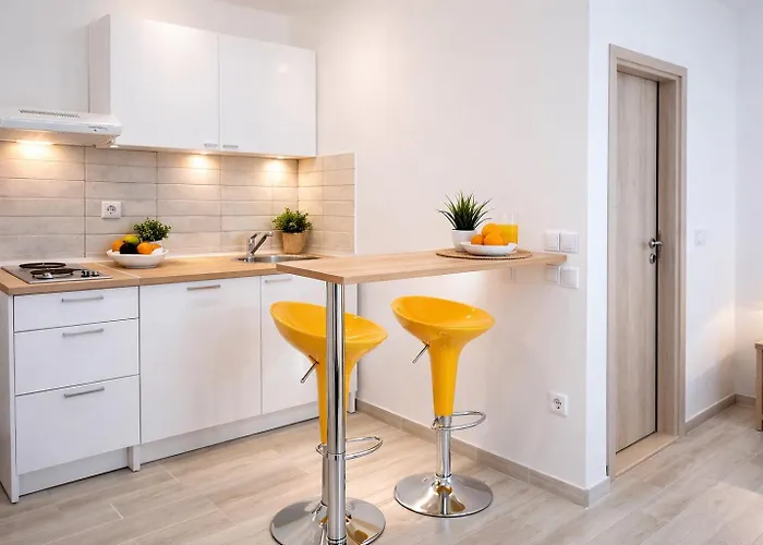 بيت ضيافة Complex Jelena تروغير