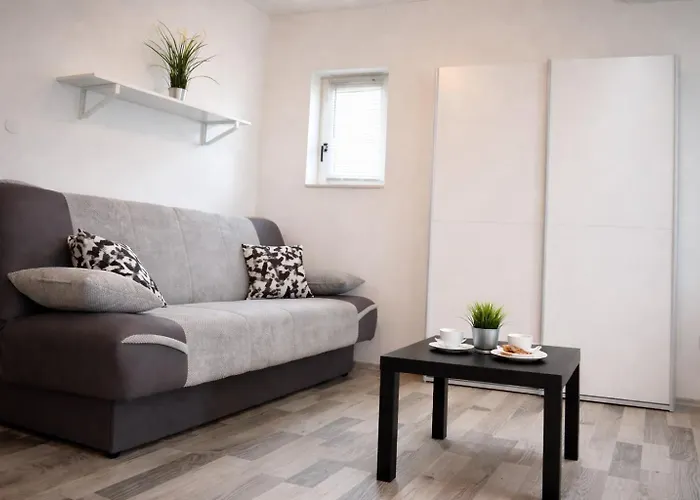 بيت ضيافة Complex Jelena