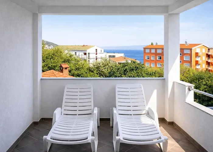 Complex Jelena بيت ضيافة تروغير